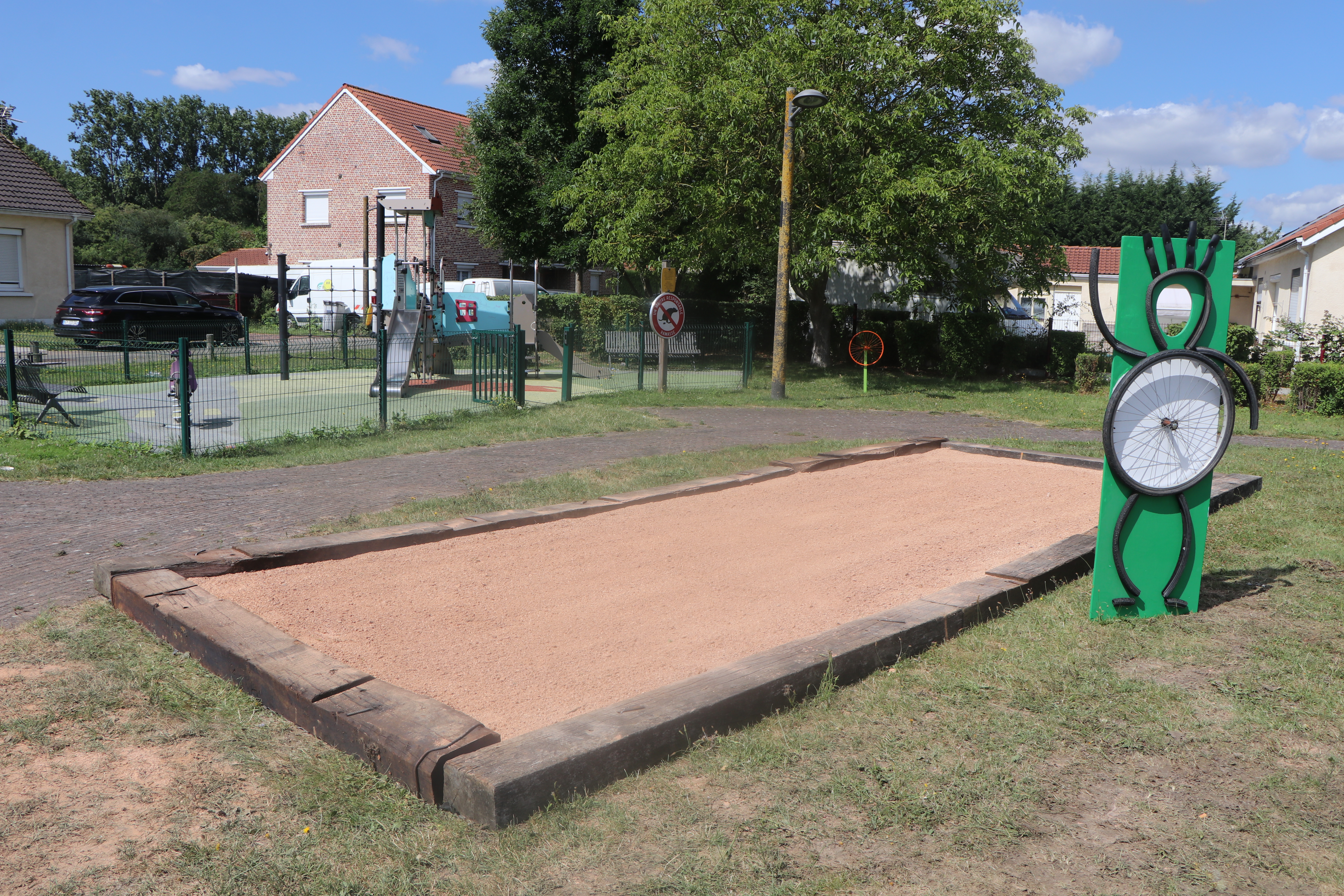 terrain de pétanque rue Alfred de Musset